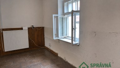 Prodej bývalé restaurace 220 m² s pozemkem 932 m² a stodolou – Ostružno, Nezdice na Šumavě
