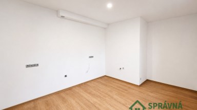 Prodej bývalé restaurace 220 m² s pozemkem 932 m² a stodolou – Ostružno, Nezdice na Šumavě
