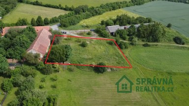 Prodej stavebního pozemku 1579 m2
