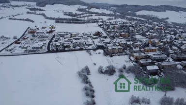 Prodej pozemku 1286 m2