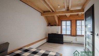 Prodej atypického bytu 113 m2