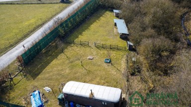 Prodej pozemku Kvášňovice 1840 m2