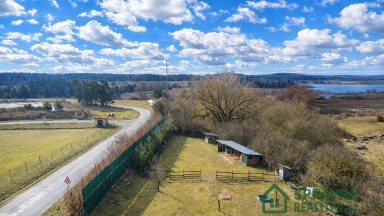 Prodej pozemku Kvášňovice 1840 m2